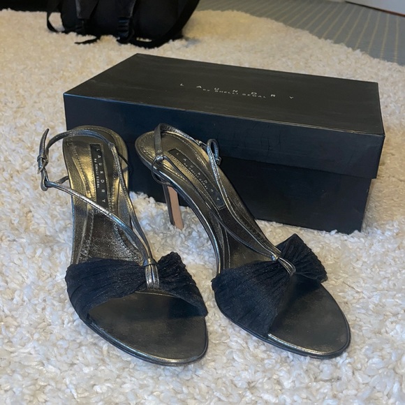 Laundry by Shelli Segal black heel size 8M - Picture 2 of 11